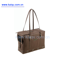 pet carrier