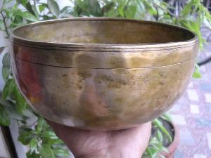 singing bowl gong bell tingsha prayer flags wheel mask incense jewellry woollen blanekt hat
