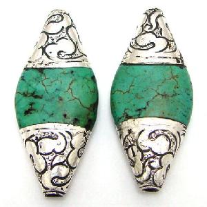 Nepalese Tibetan Silver Turquoise Oval 2 Beads