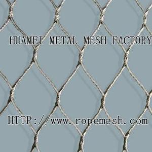 Stainless Steel Wire Mesh Used In The Animal Enclosure