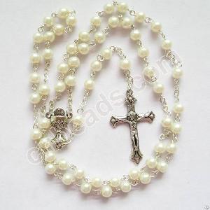 holy cacholic jewelry commuication rosary glass prayer beads girls chalice pearl necklace