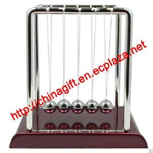 Newton Cradle Five Balance Balls