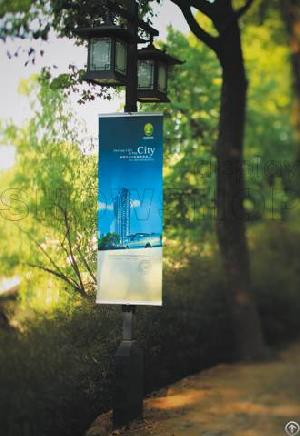 street lamppost banner 1