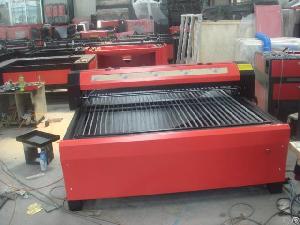 laser cutting machine