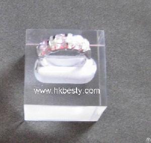 acrylic jewelry display diamond ring