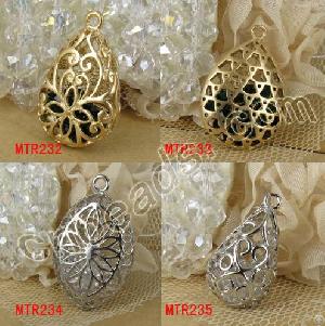 oval brass pendant rhinestone