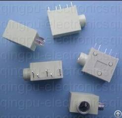 3.5mm Phone Jack Socket 5 Pin