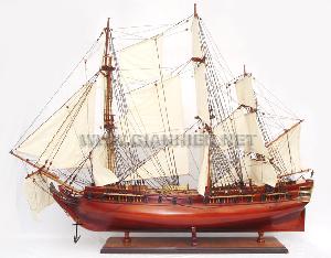 Wooden Model La Fayette Hermione