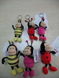 bee keychain