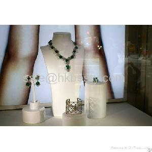 jewelry mannequin display