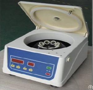 Low Speed Benchtop Centrifuge L-450a