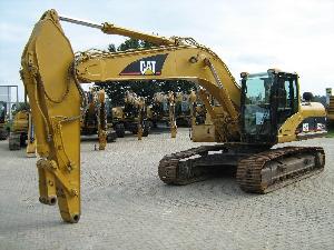 Caterpillar Track-excavator 322cln, Build 2004, 6096 Hrs. Good Working Condition