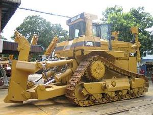 Used Heavy Construction And Earthmoving Equipments Bull Dozer