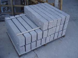 cobblestone paving stone