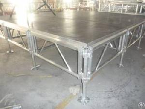 Aluminum Stage, Plywood Stage