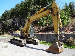 Pc220-5 Excavator