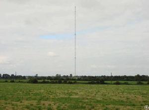 Guyed Mast Telecom Tower