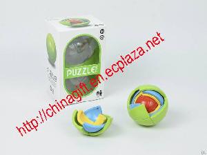 Close Puzzle Ball