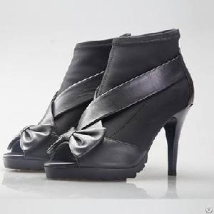 Hot Sale Bowknot Elegant Black Peep Toe Pumps