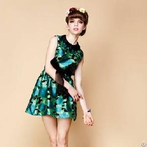 Spliced Sleeveless Embroidery Dresses Green