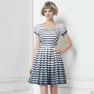 Western Elegant Stripes Puff Sleeve Bubble Dresses