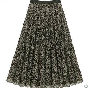 ladies pleated leopard skirt apricot