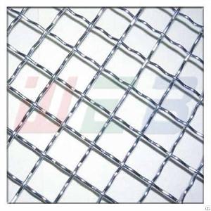 Crimped Wire Mesh For Protecting Headlight Grille