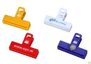 New Promotional Plastic Clip With Adhesive