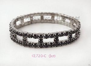 Jet Stretchy Bracelet, Clear Crystals, Silver Plated, Claw