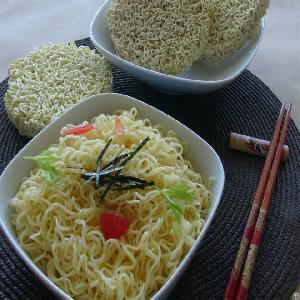 2 Monites Low Fat Quick Cooking Soup Noodle