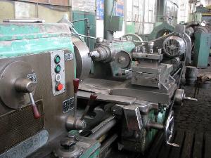 Centre Lathe Poreba Tr 90 B