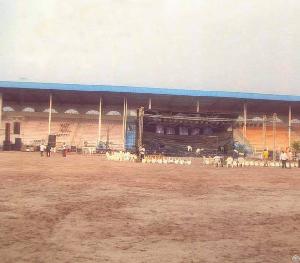 The Memorable Time That Hard Working To Prepare For The Outdoor Show In Nigeria