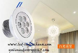 Adjustable 7w Led Ceiling Downlight