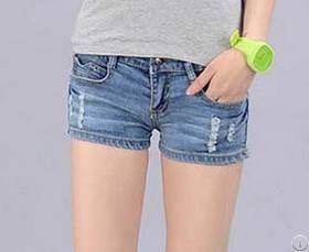 We Sell Lady Jeans Shorts On Wholesale