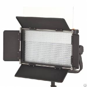 Pro Light Weight And Compact 576as Dual Color Led Video Light Panel With Dimmer And Barn Doors