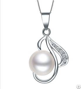 New Design Silver Pearl Necklace