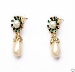 Fashion Alloy Pearl Earrings, Designer Earrings