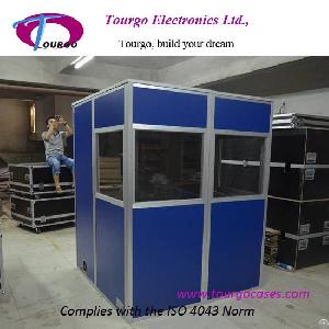 conference interpreters booth