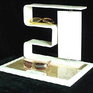 Counterto Eyewear Display