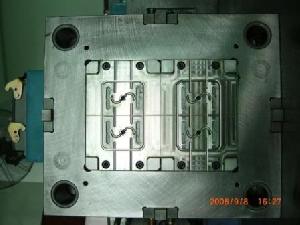 Precision Plastic Injeciton Mold