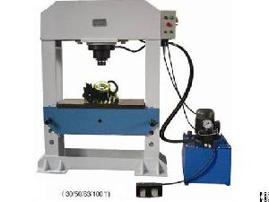 cold riveting machine