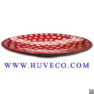 lacquer serving dish