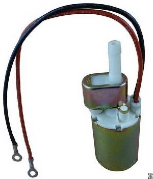 fuel pump toyato 15110 63b00