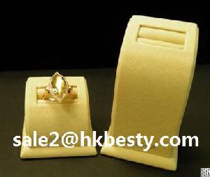 Customized Luxury Pu Jewelry Ring Display Stand