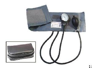 Demo Aneroid Sphygmomanometer