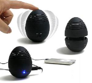 Egg Speaker Wobbles But Wont Fall Down