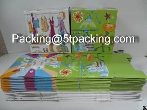 Folded Paper Color Box In Packaging And Decoration