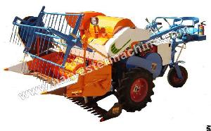 Driving Type Small Rice Combine Harvester