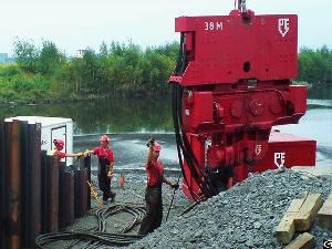 vibro hammer pve 38m crane piling rig