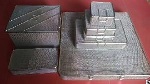 stainless steel wire mesh basket latching hinged lid